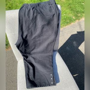 Woman’s Capri Jeans